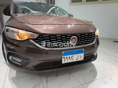 Fiat Tipo 2020 Brown Used for Sale - 4
