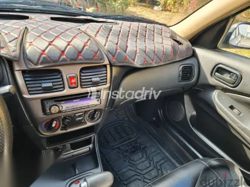 نيسان صنى 2013 أسود مستعملة للبيع - 4