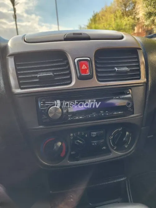 نيسان صنى 2013 أسود مستعملة للبيع - 9