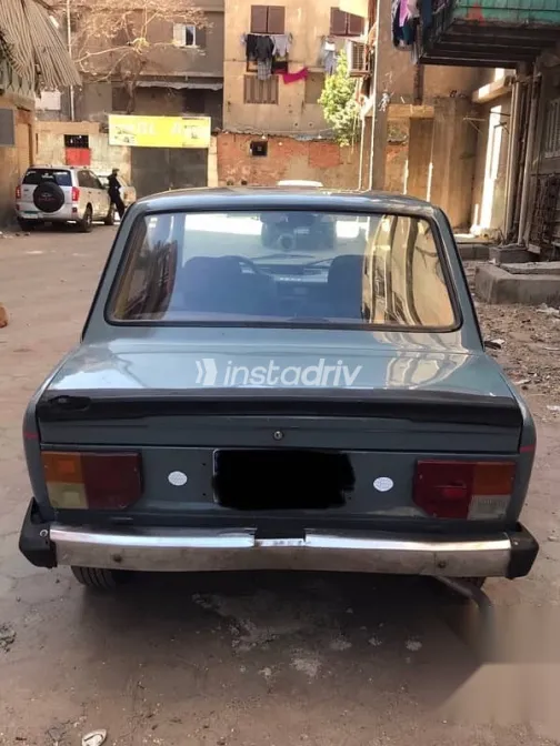 فيات 128 1991 أزرق غامق مستعملة للبيع - 2