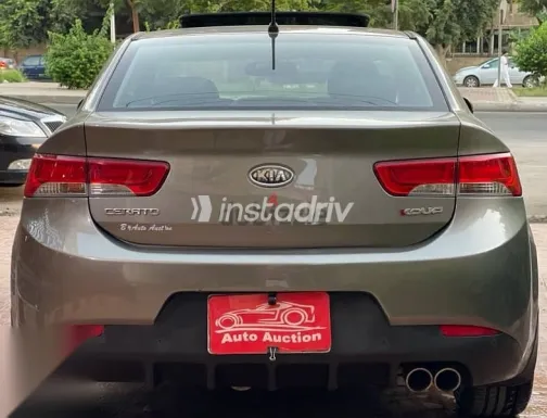 كيا سيراتو 2013 رمادي مستعملة للبيع - 4