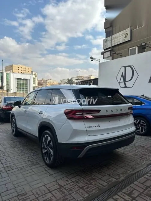 سكودا كودياك 2026 أبيض جديدة للبيع - 9