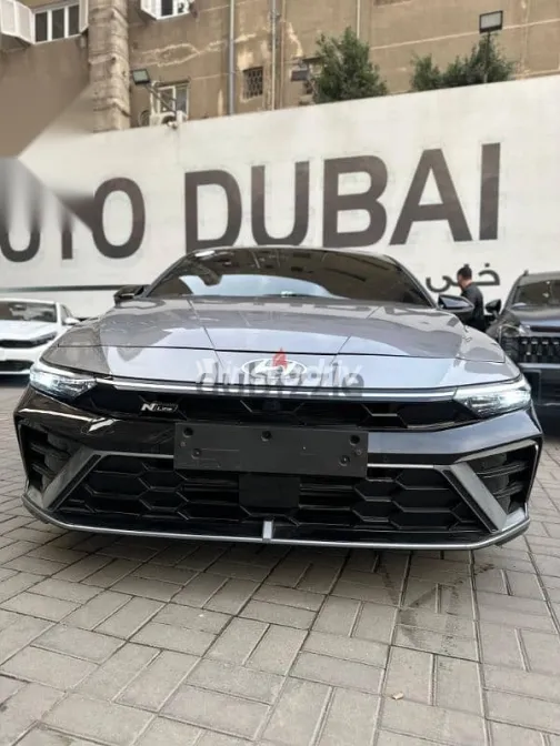 هيونداي افانتي 2024 رمادي جديدة للبيع - 1