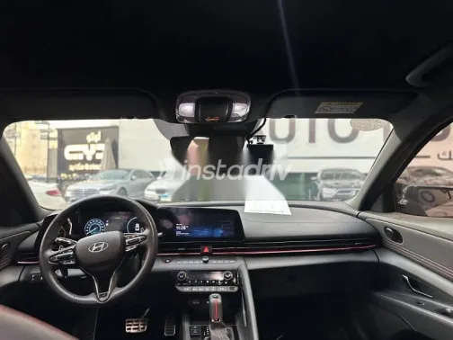 هيونداي افانتي 2024 رمادي جديدة للبيع - 4