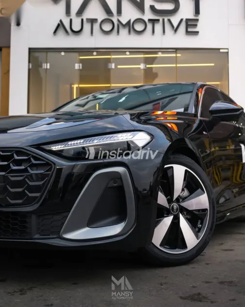 اودي A5 2025 أسود جديدة للبيع - 4