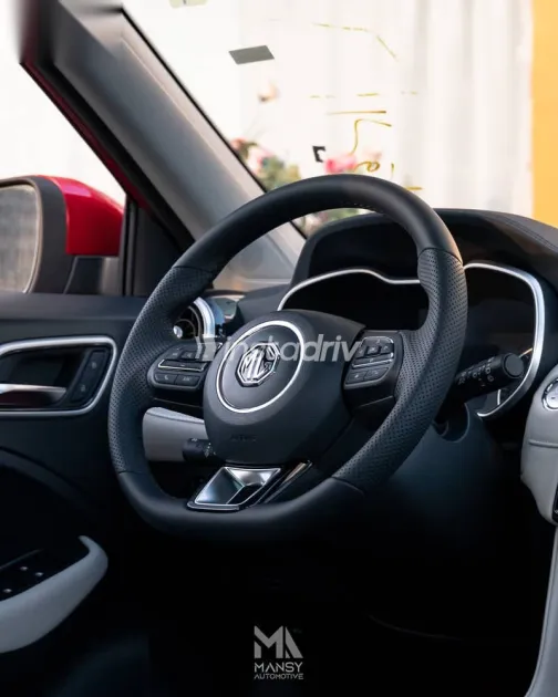 ام جى ZS 2026 أحمر جديدة للبيع - 9