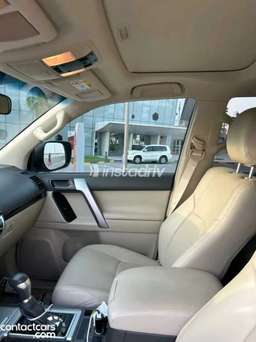 Toyota Prado 2023 White Used for Sale - 2