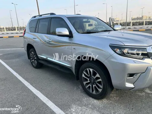 Toyota Prado 2023 White Used for Sale - 4