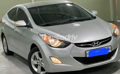 Hyundai Avante 2012 White Used for Sale - 1