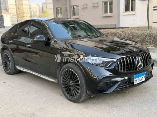 مرسيدس GLC 300 2024 أبيض مستعملة للبيع - 3