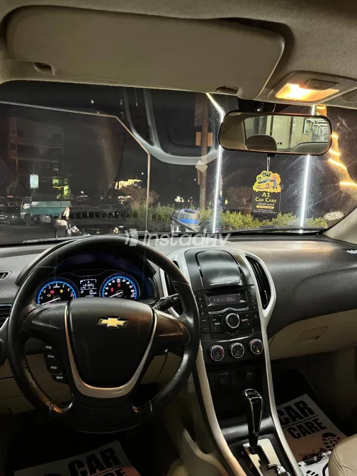 Chevrolet Optra 2022 White Used for Sale - 5