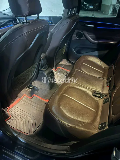 بي ام دبليو X1 2020 أبيض مستعملة للبيع - 6