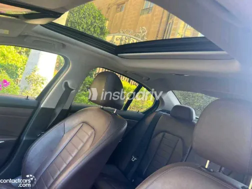 بي ام دبليو 320 2020 أبيض مستعملة للبيع - 7