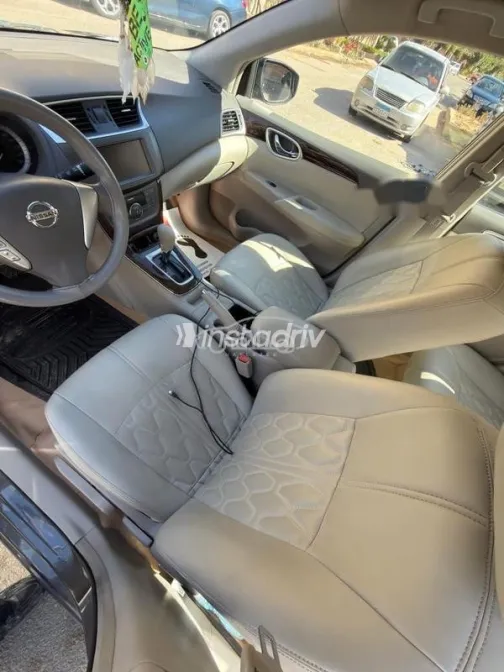 Nissan Sentra 2025 Dark Gray Used for Sale - 4