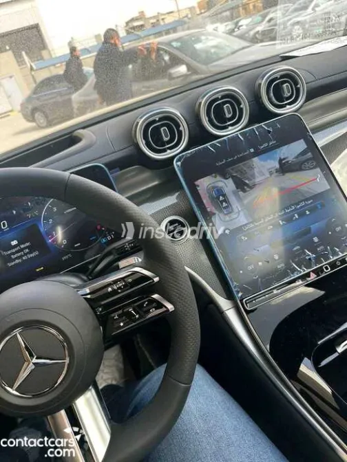 Mercedes GLC 300 2023 White Used for Sale - 2