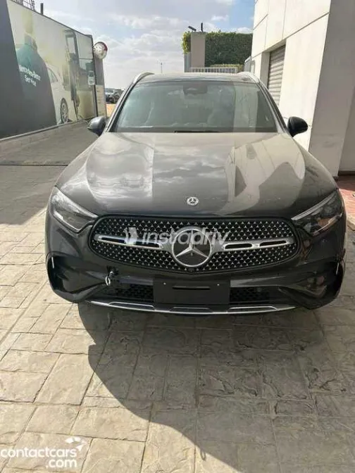 Mercedes GLC 300 2023 White Used for Sale - 9