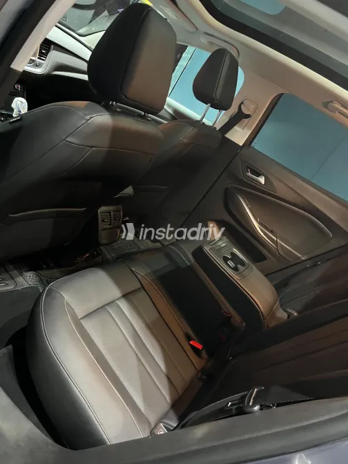 اوبل جراند لاند 2021 أبيض مستعملة للبيع - 10