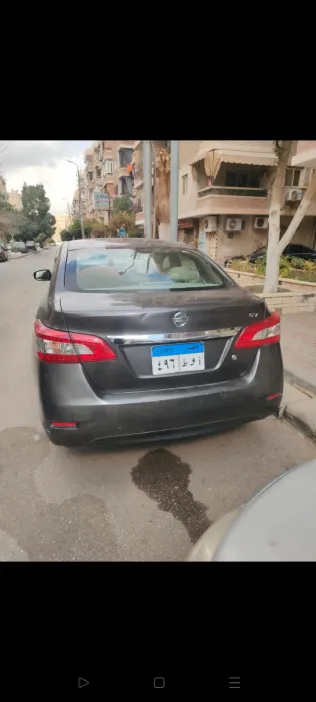 Nissan Sentra 2018 White Used for Sale