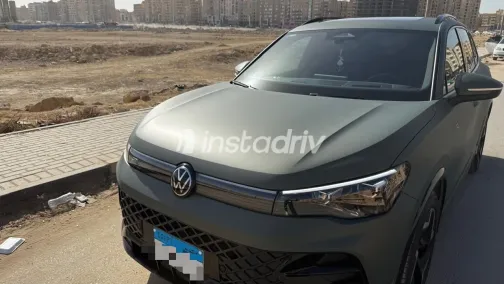 فولكس فاغن تيجون 2025 أبيض مستعملة للبيع - 1