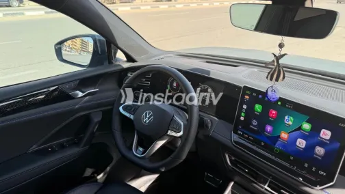 فولكس فاغن تيجون 2025 أبيض مستعملة للبيع - 6