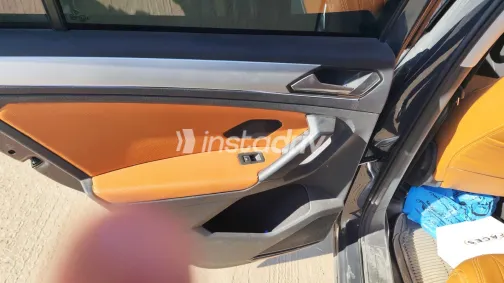 Volkswagen Tiguan 2018 White Used for Sale - 5