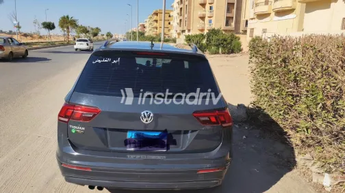 Volkswagen Tiguan 2018 White Used for Sale - 7