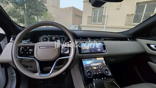 Land Rover Velar 2022 White Used for Sale - 2