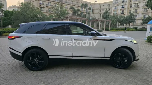 Land Rover Velar 2022 White Used for Sale - 5