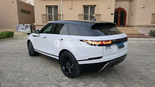 Land Rover Velar 2022 White Used for Sale - 9