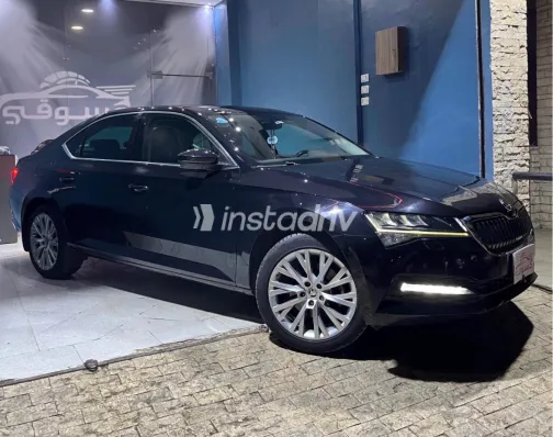 Skoda Superb 2022 White Used for Sale - 1