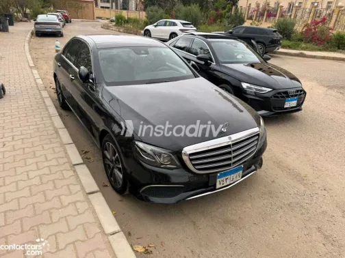 مرسيدس E 180 2018 أبيض مستعملة للبيع - 3