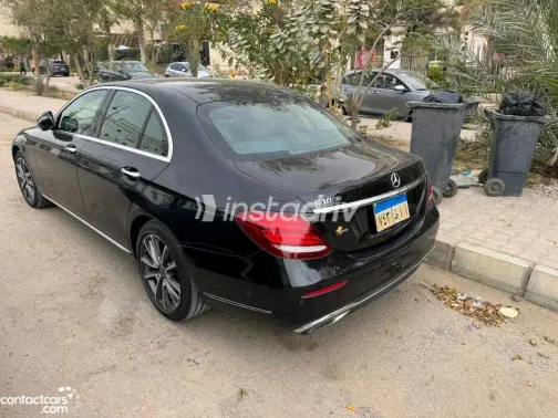 مرسيدس E 180 2018 أبيض مستعملة للبيع - 5