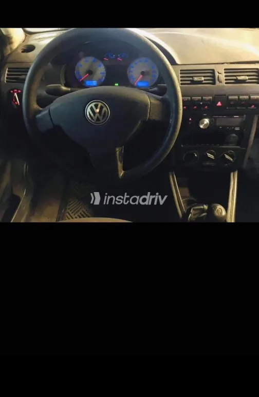 فولكس فاغن بوينتر 2005 أبيض مستعملة للبيع - 6