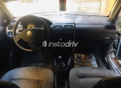 فولكس فاغن بوينتر 2005 أبيض مستعملة للبيع - 7