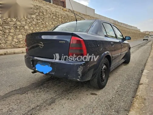 اوبل أسترا 2003 أزرق غامق مستعملة للبيع - 4