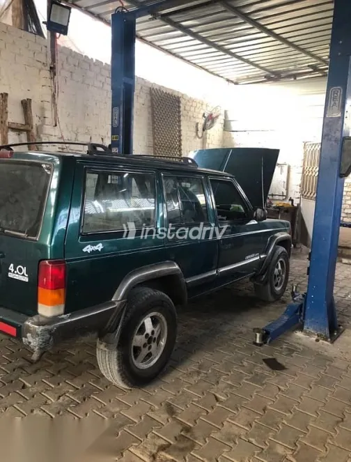 Jeep Cherokee 2000 Green Used for Sale - 1