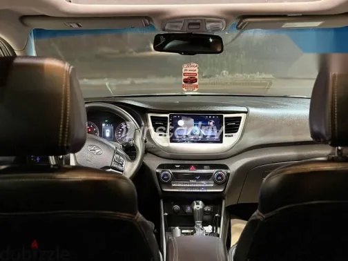 هيونداي توسان 2017 بني جديدة للبيع - 4