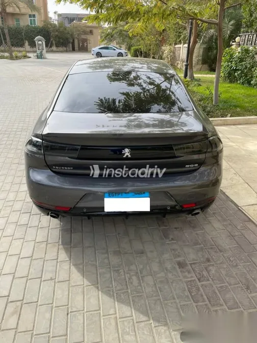 بيجو 508 2022 رمادي مستعملة للبيع - 1