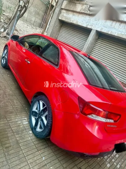 Kia Cerato 2010 Red Used for Sale - 1
