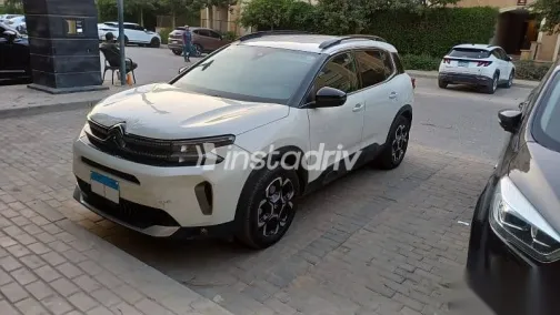 سيتروين C5 2024 أبيض مستعملة للبيع - 2