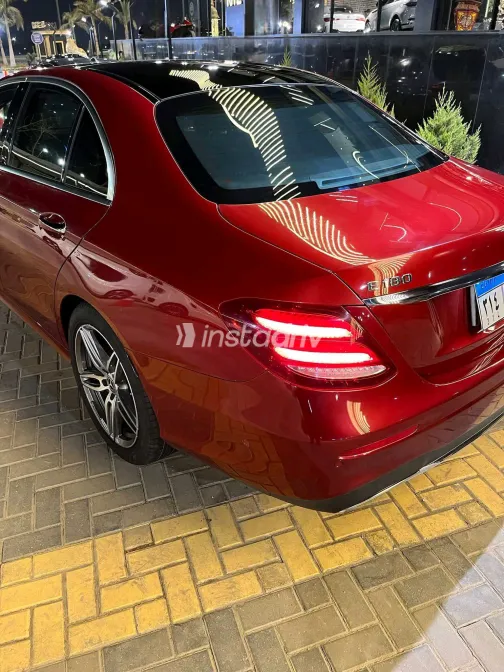 Mercedes E 180 2019 White Used for Sale - 6