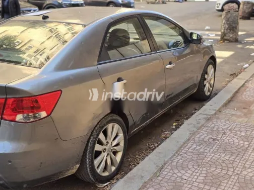 Kia Cerato 2010 Gray Used for Sale - 3