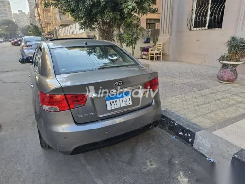 Kia Cerato 2010 Gray Used for Sale - 7