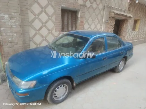تويوتا كورولا 1997 أزرق غامق مستعملة للبيع - 5