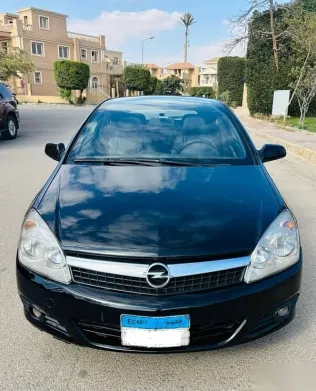 اوبل أسترا 2008 أسود مستعملة للبيع