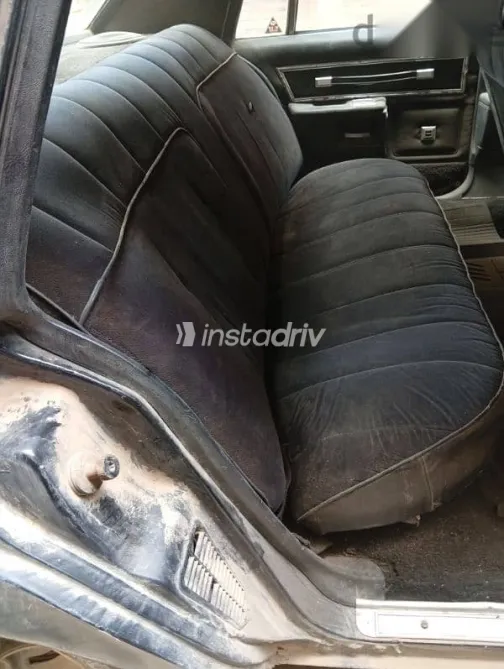 شيفروليه كابرس 1977 أسود مستعملة للبيع - 9