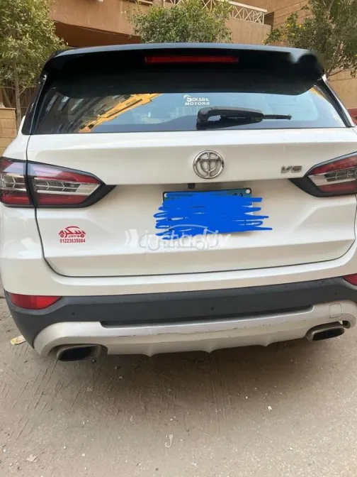 بريليانس V6 2019 أبيض مستعملة للبيع - 1