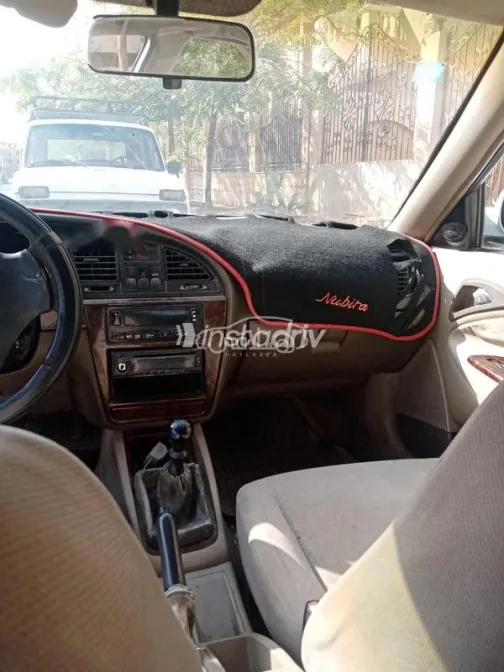 دايو نوبيرا 1999 أبيض مستعملة للبيع - 2