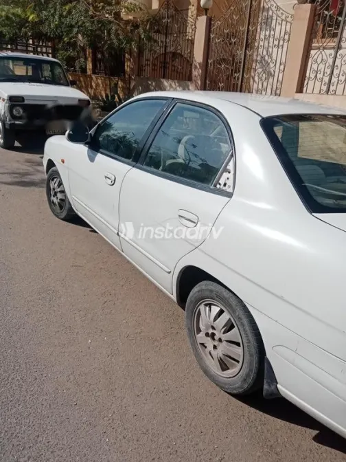 دايو نوبيرا 1999 أبيض مستعملة للبيع - 3