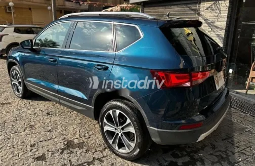 Seat Ateca 2019 Dark Blue Used for Sale - 4